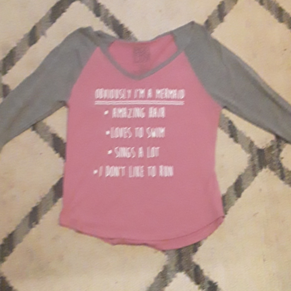 V neck shirt